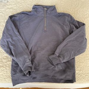 Brandy Melville pull over sweatshirt